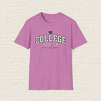 COLLEGE MODE ON T‑Shirt