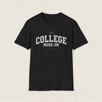COLLEGE MODE ON T‑Shirt